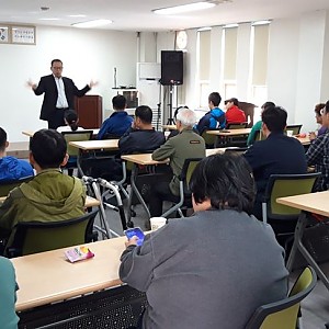 '19년 신중년활동가지원사업'_ 지역사회 취업장애인 지원프로그램 실시